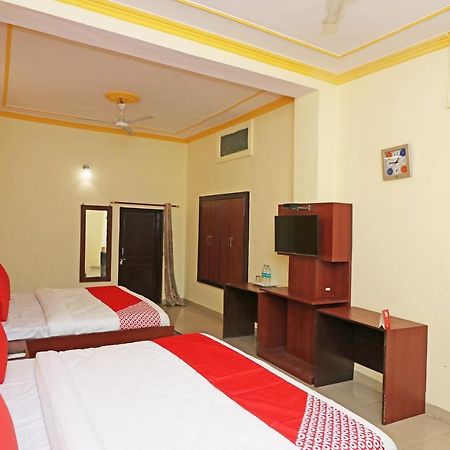 Oyo 14179 Panchvati Hotel Dehradún Kültér fotó