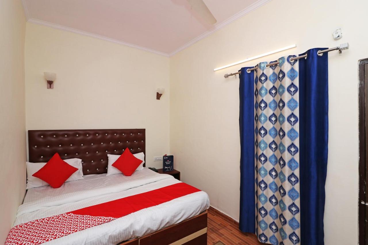Oyo 14179 Panchvati Hotel Dehradún Kültér fotó