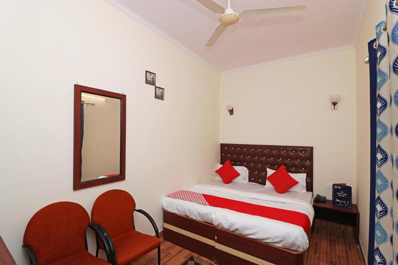 Oyo 14179 Panchvati Hotel Dehradún Kültér fotó