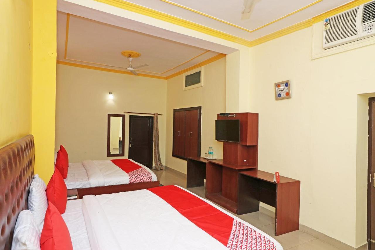 Oyo 14179 Panchvati Hotel Dehradún Kültér fotó