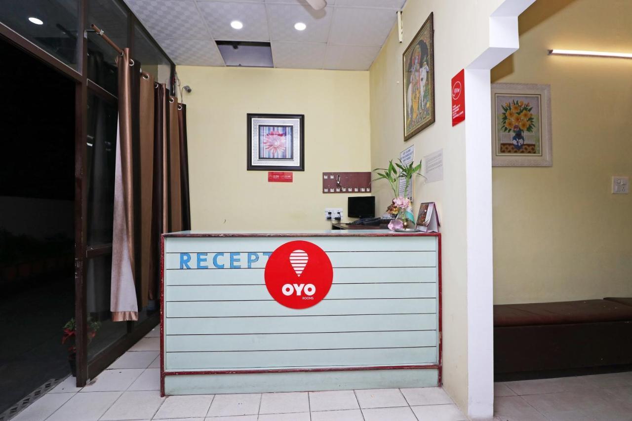 Oyo 14179 Panchvati Hotel Dehradún Kültér fotó