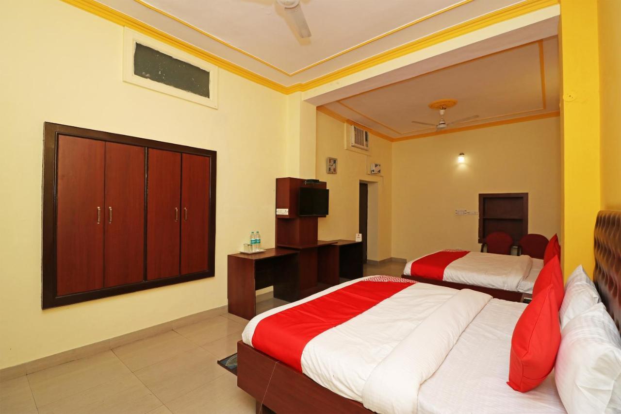 Oyo 14179 Panchvati Hotel Dehradún Kültér fotó
